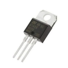 Симистор BTA06-600B TO-220 50мА